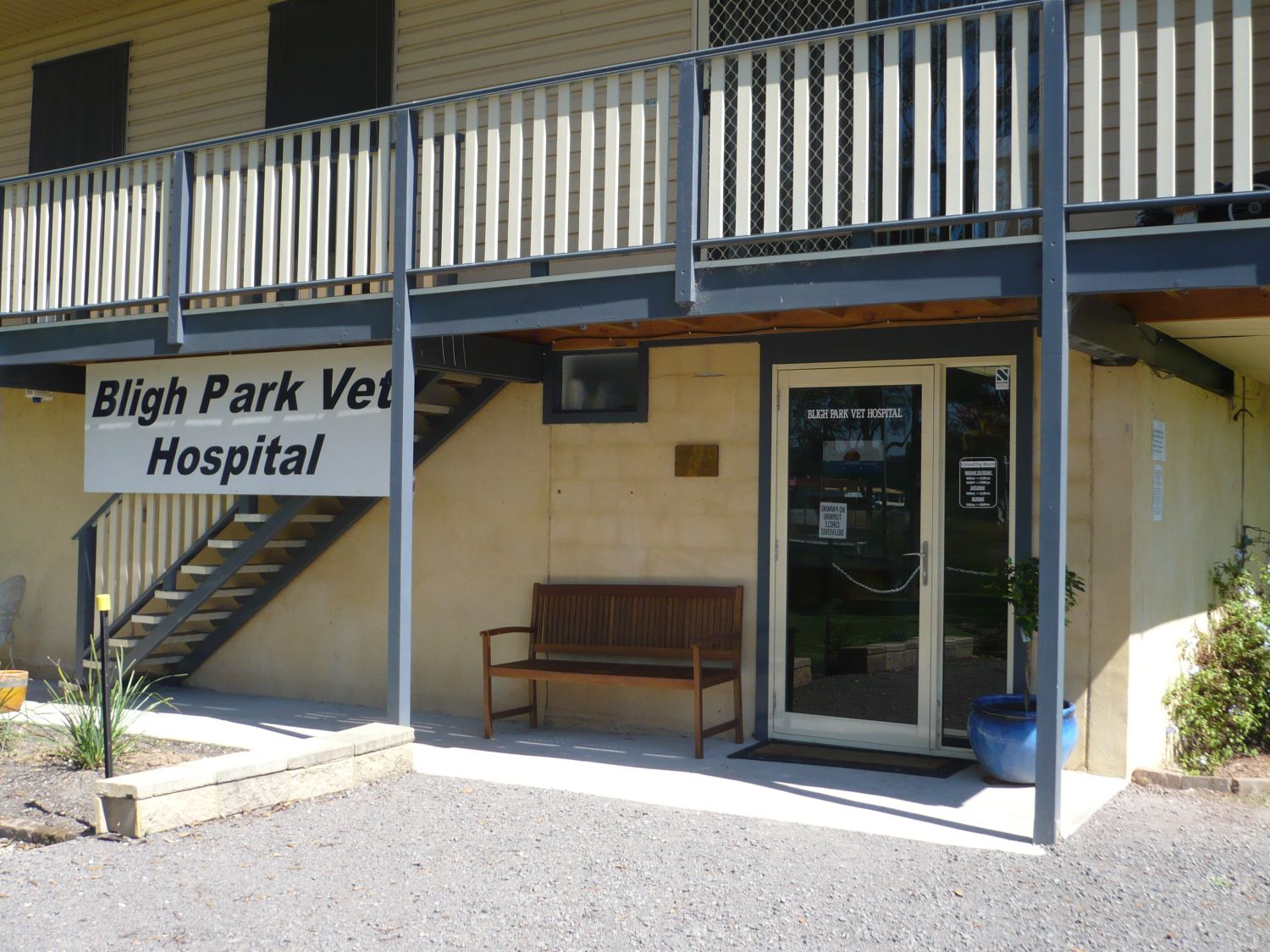 Bligh_Park_Vet_Hosipital_FrontView_3